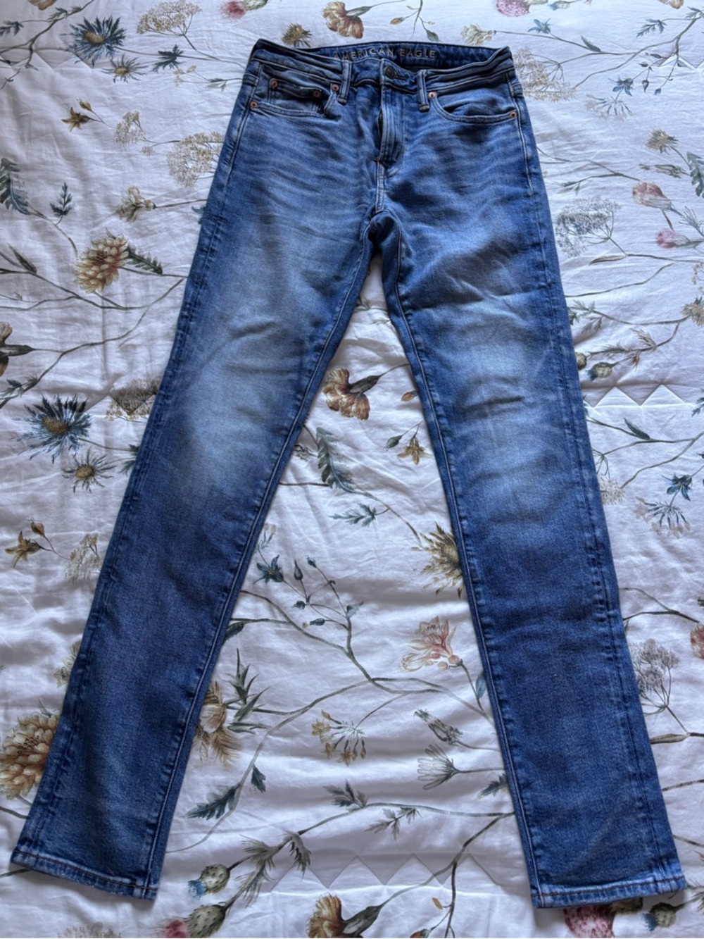 American Eagle Outfitters Men’s AirFex+ Medium Blue Athletic-Skinny Jeans